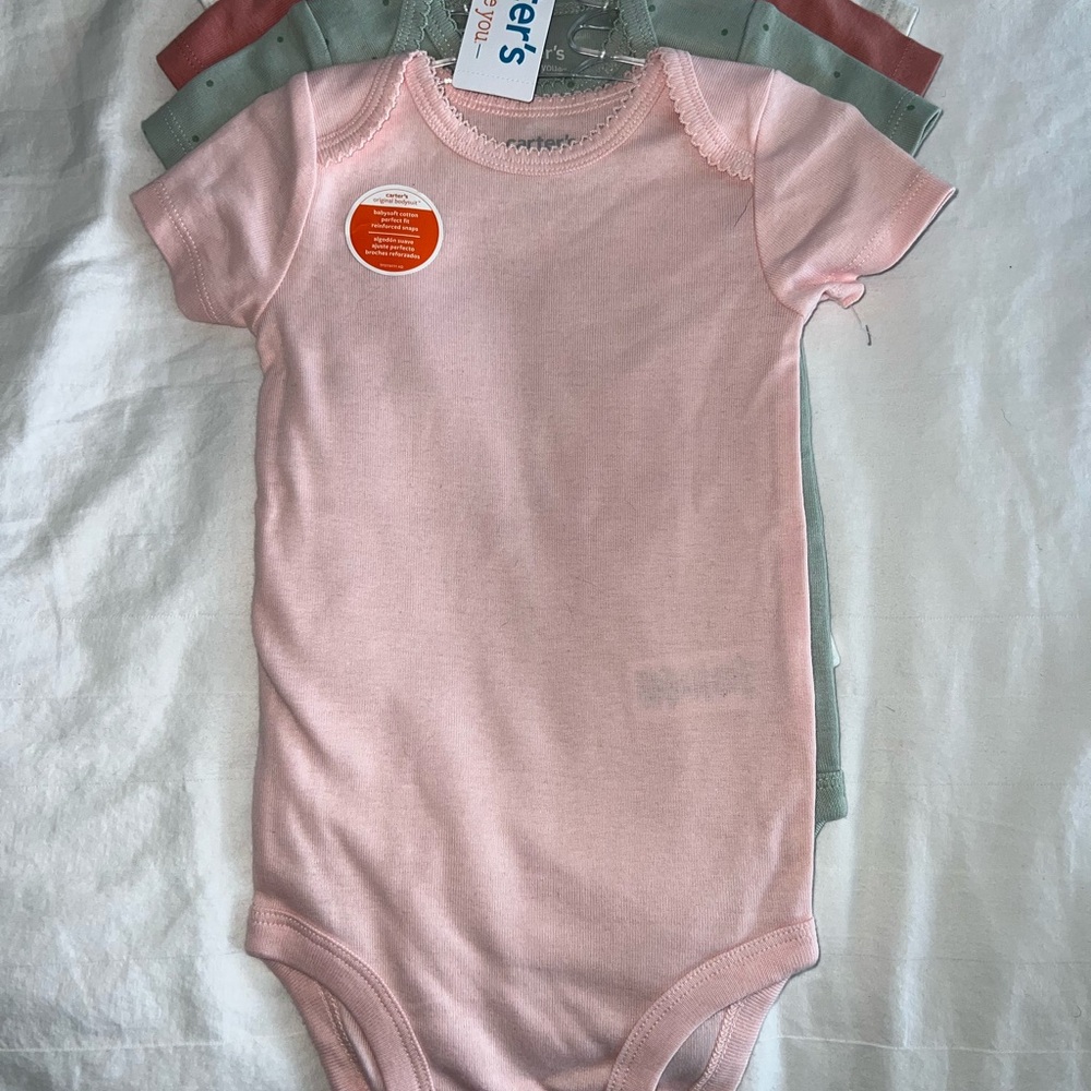 NEW WITH TAGS Carter’s 6 month baby Onesie